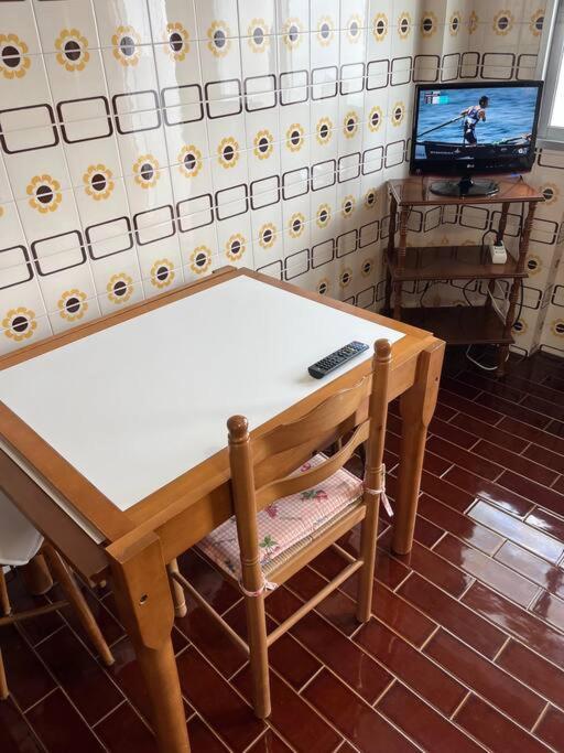 Apartamento Dentro De Muralla Y Parking Gratuito En Pleno Centro 루고 외부 사진